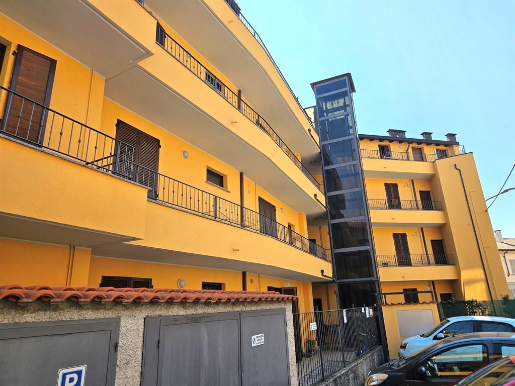 Vendita Bilocale Appartamento Seveso Via Cesare Cantù 2 431895