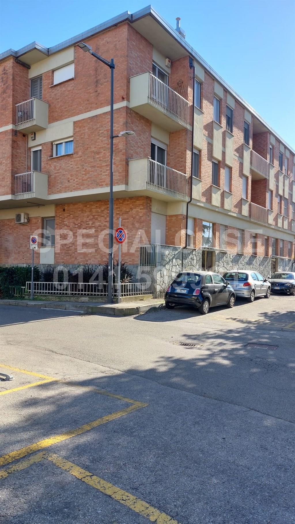 Vendita 5 Locali Appartamento Asti via buonarroti 14 453885