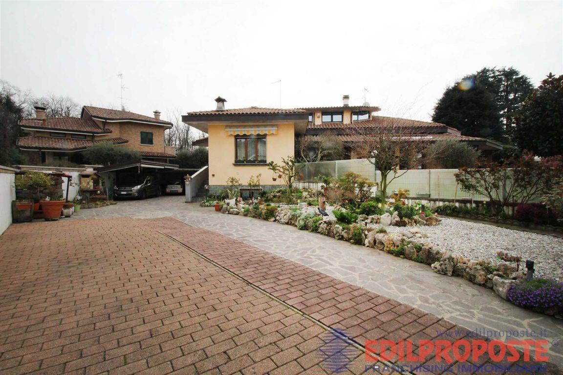 Vendita Villetta Bifamiliare Casa/Villa Lazzate   481039