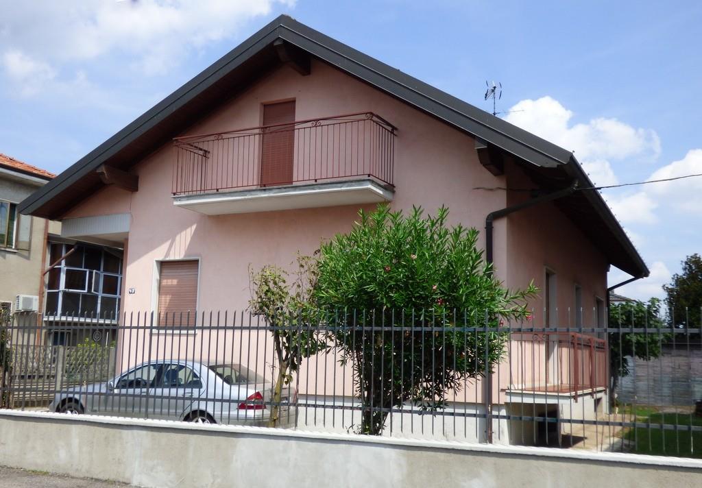Vendita Villa unifamiliare Casa/Villa Cesano Maderno 438868