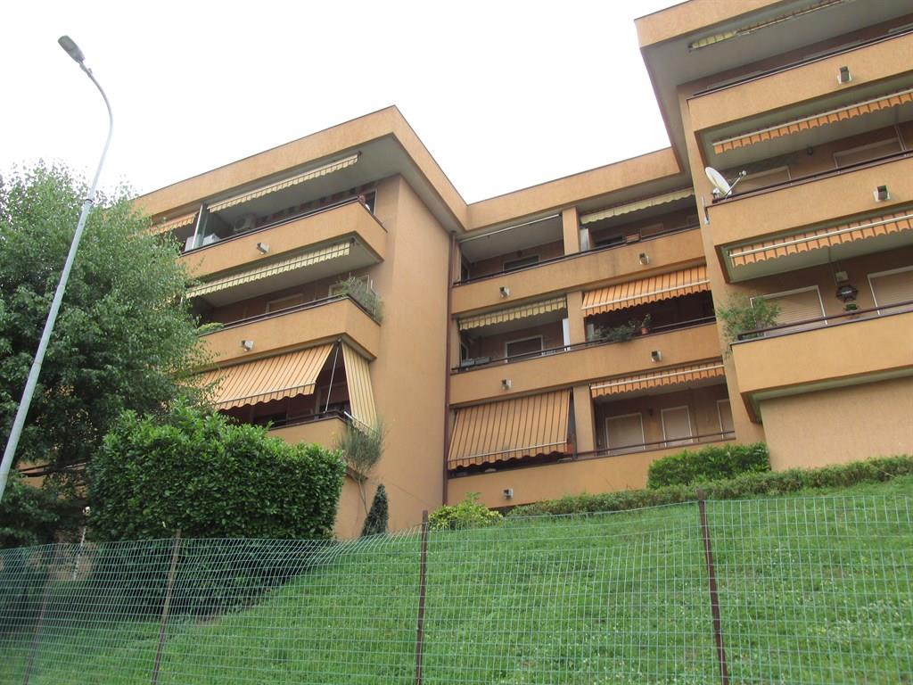 Vendita Quadrilocale Appartamento Como 545868