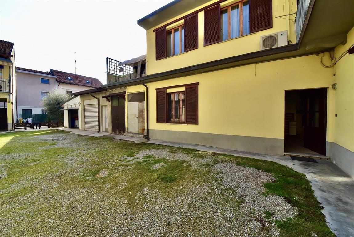 Vendita Bilocale Appartamento Cesano Maderno Via Brescia 1 443165