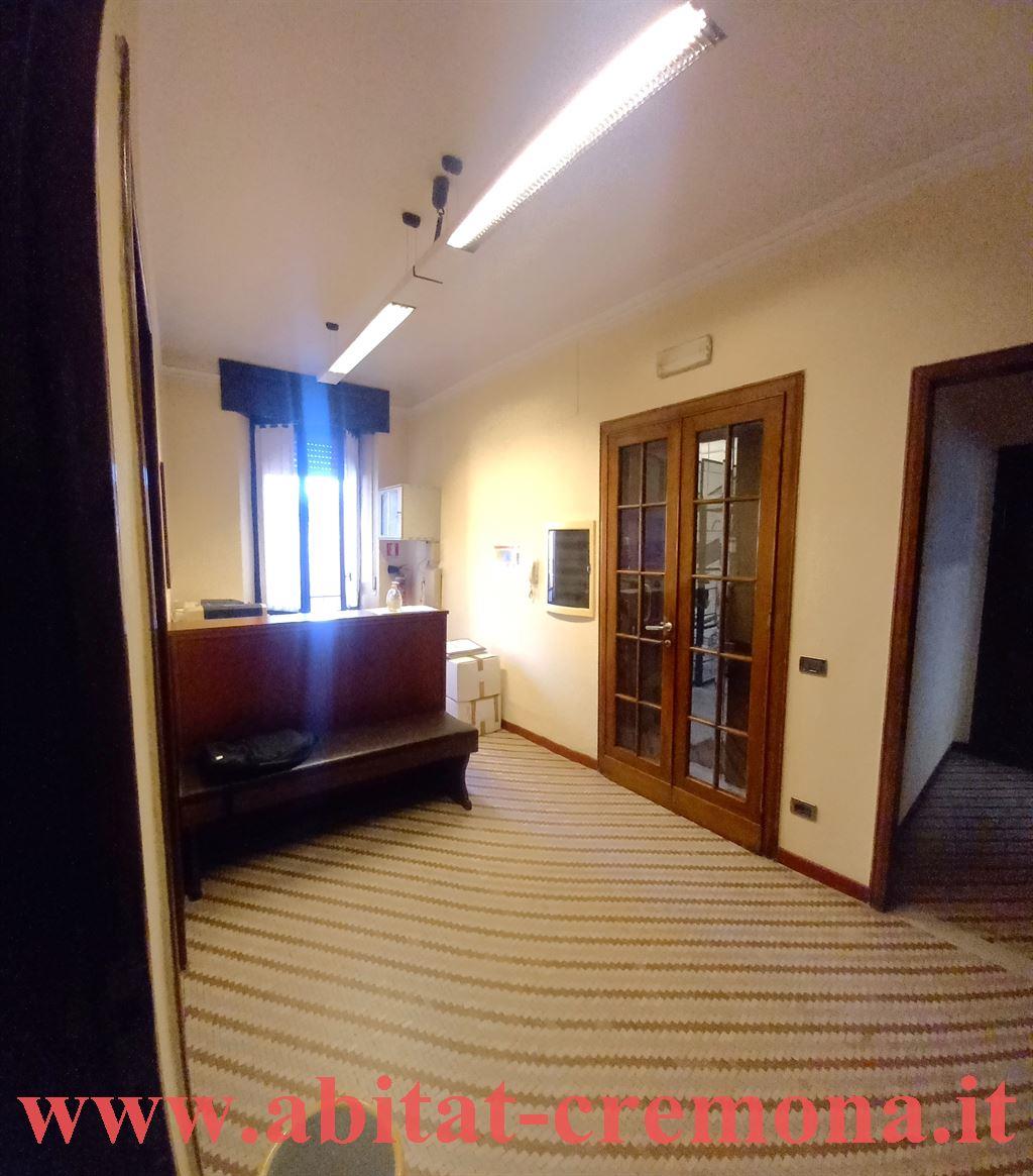 Vendita Quadrilocale Appartamento Cremona via guarneri del gesù 3 458327