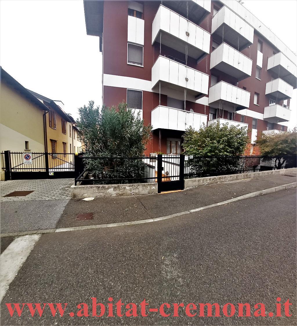 Vendita Quadrilocale Appartamento Cremona via gallazzi 2 403086
