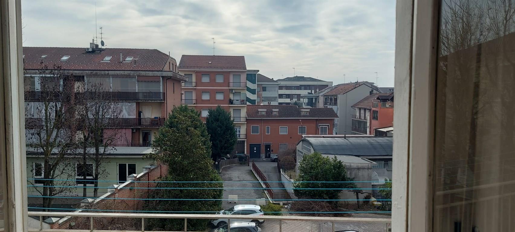 Vendita Quadrilocale Appartamento Asti Via Puccini 7 475525