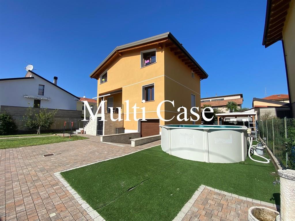 Vendita Villa unifamiliare Casa/Villa Mozzate Villa  479439