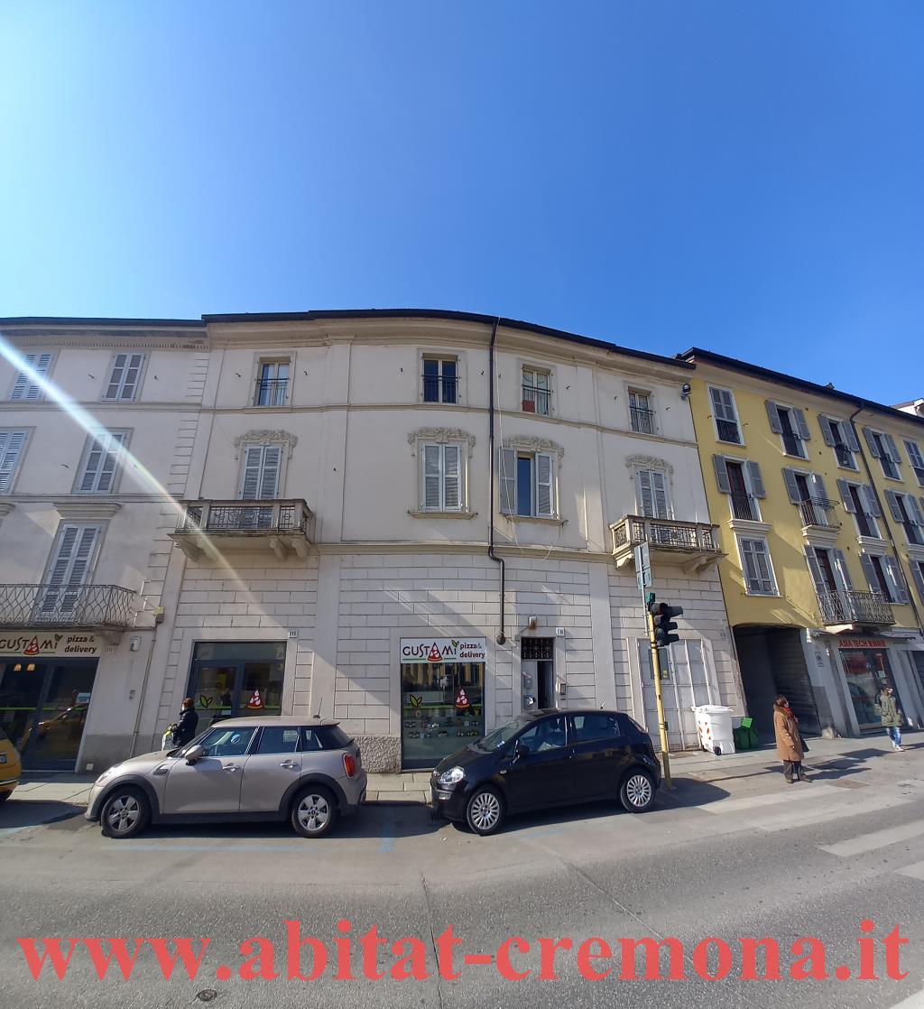 Palazzo/Palazzina/Stabile in vendita in corso garibaldi 216