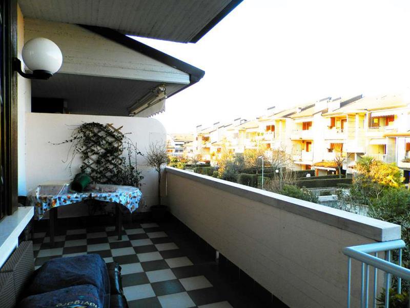 Vendita Quadrilocale Appartamento Desenzano del Garda Via Agello  78853