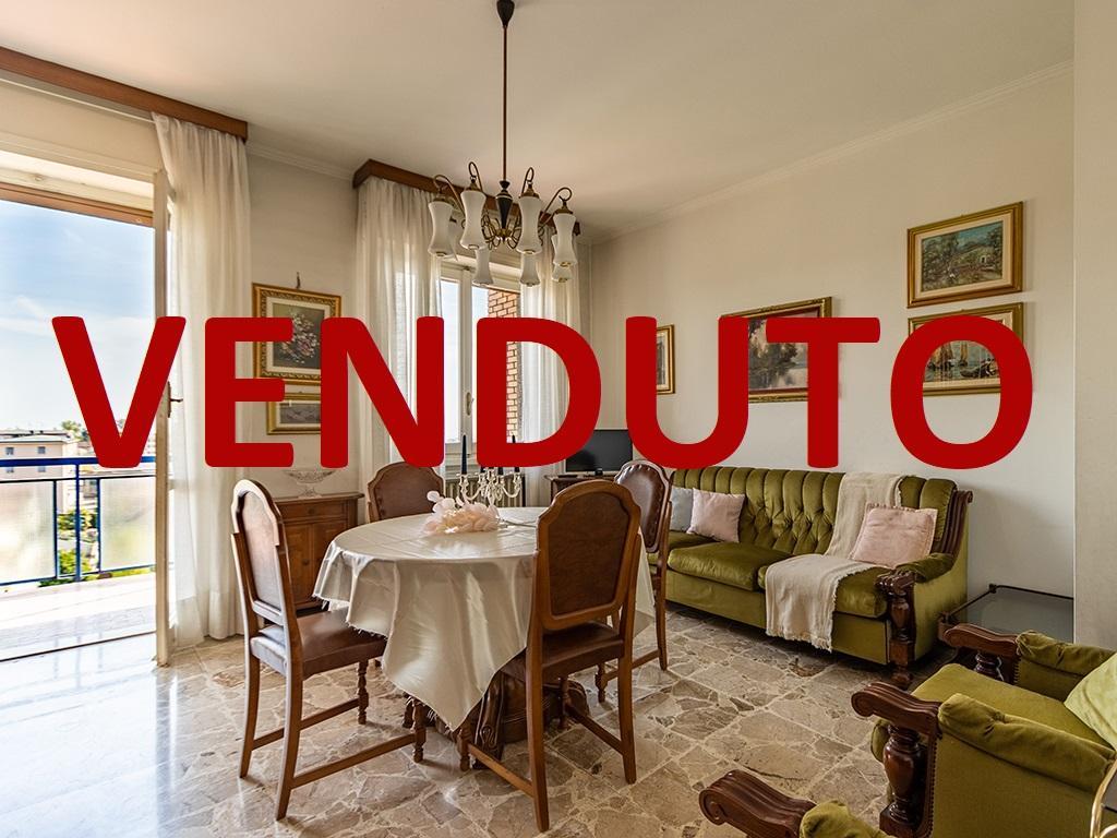 Vendita Quadrilocale Appartamento Casatenovo Via San Giuseppe 1 340463