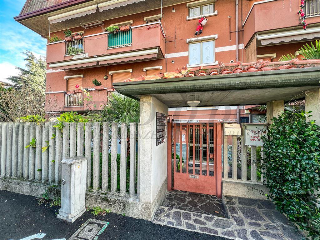Vendita Trilocale Appartamento Cesano Maderno Via San Michele 463177