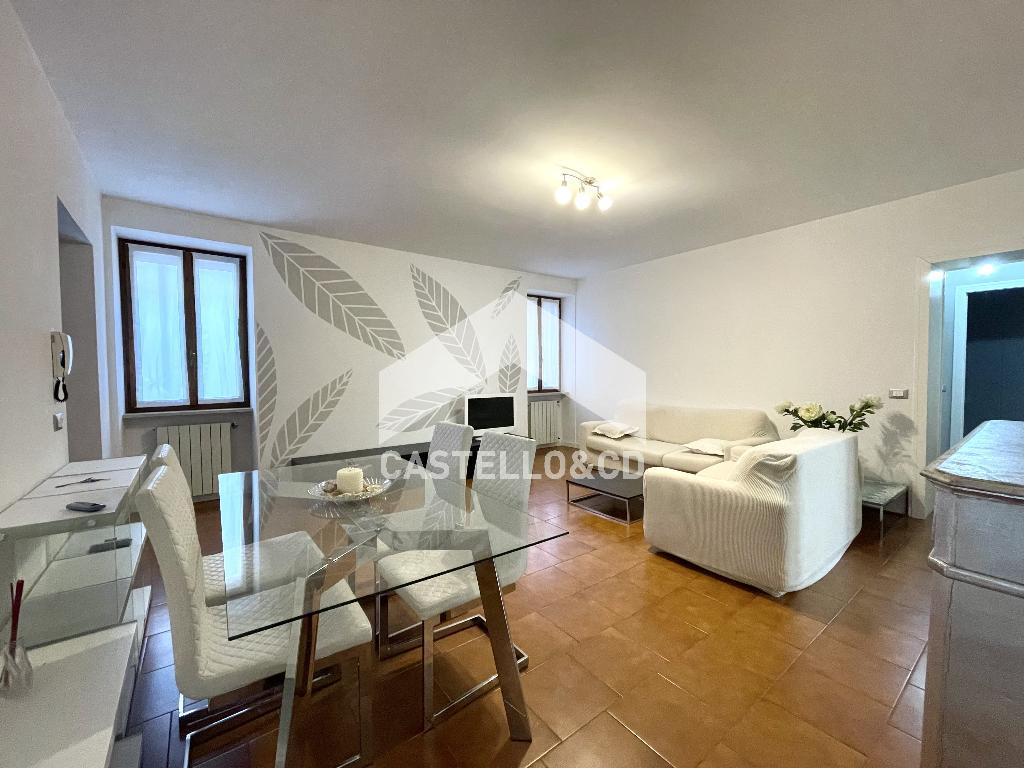 Vendita Trilocale Appartamento Desenzano del Garda Piazza Garibaldi  350461