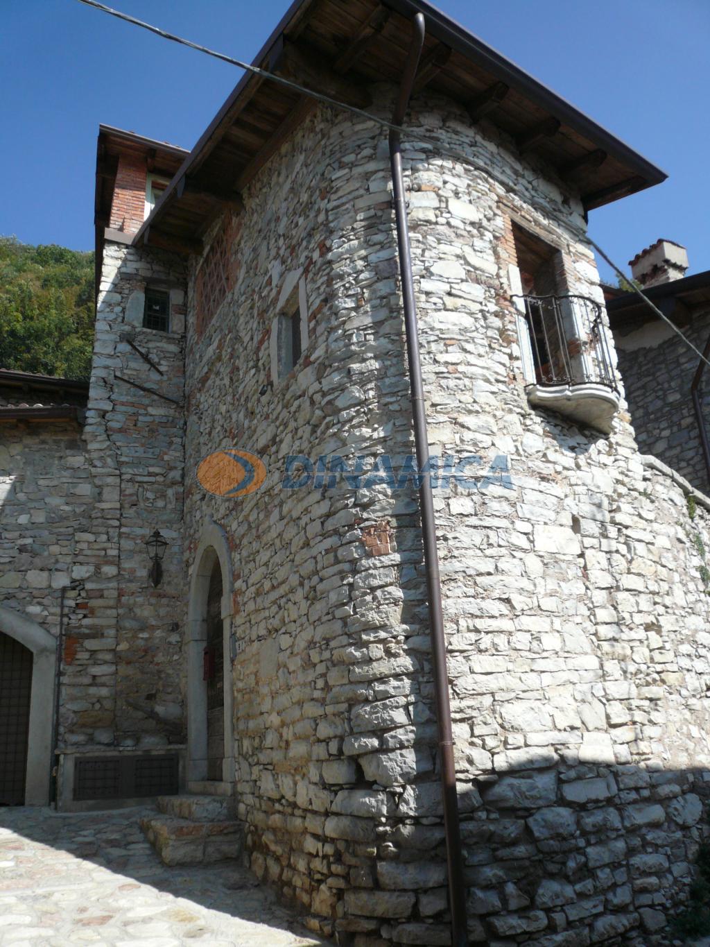 Vendita Rustico/Casale/Castello Casa/Villa Caprino Bergamasco via roma 37 470741