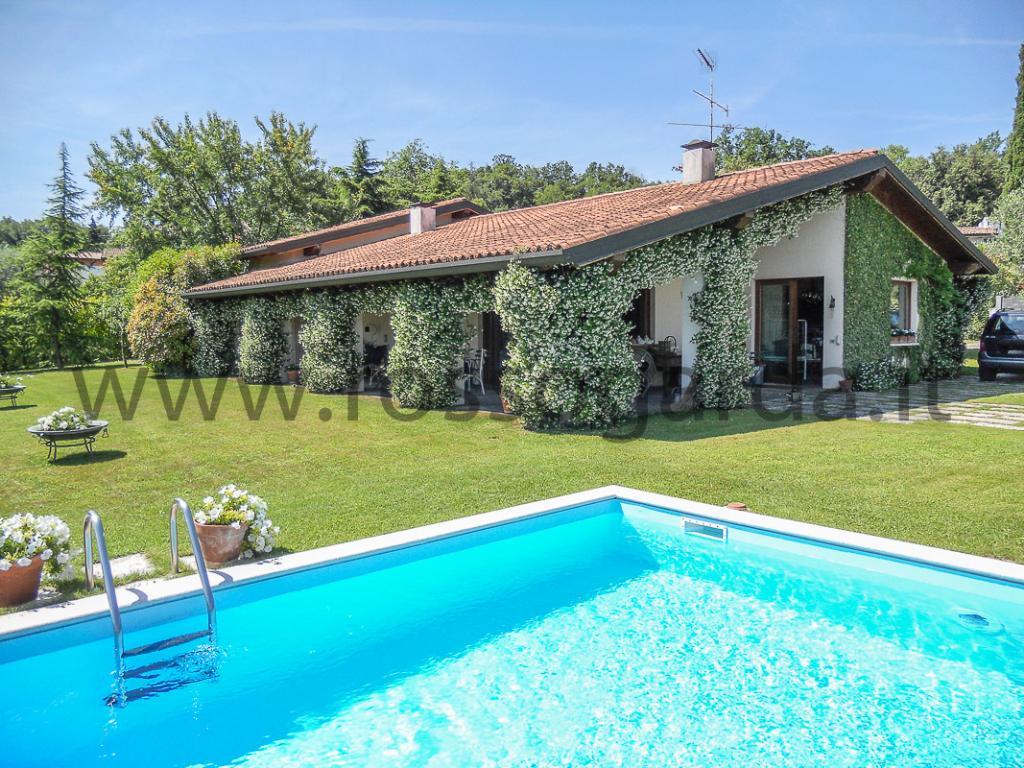 Villa unifamiliare in vendita in via Paradiso 1, San Felice del Benaco