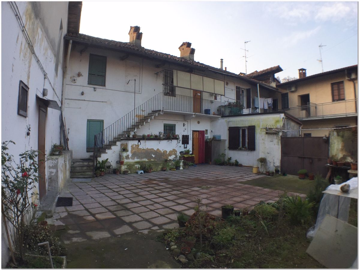 Vendita Bilocale Appartamento Cassinetta di Lugagnano Via San Carlo, 13 101972